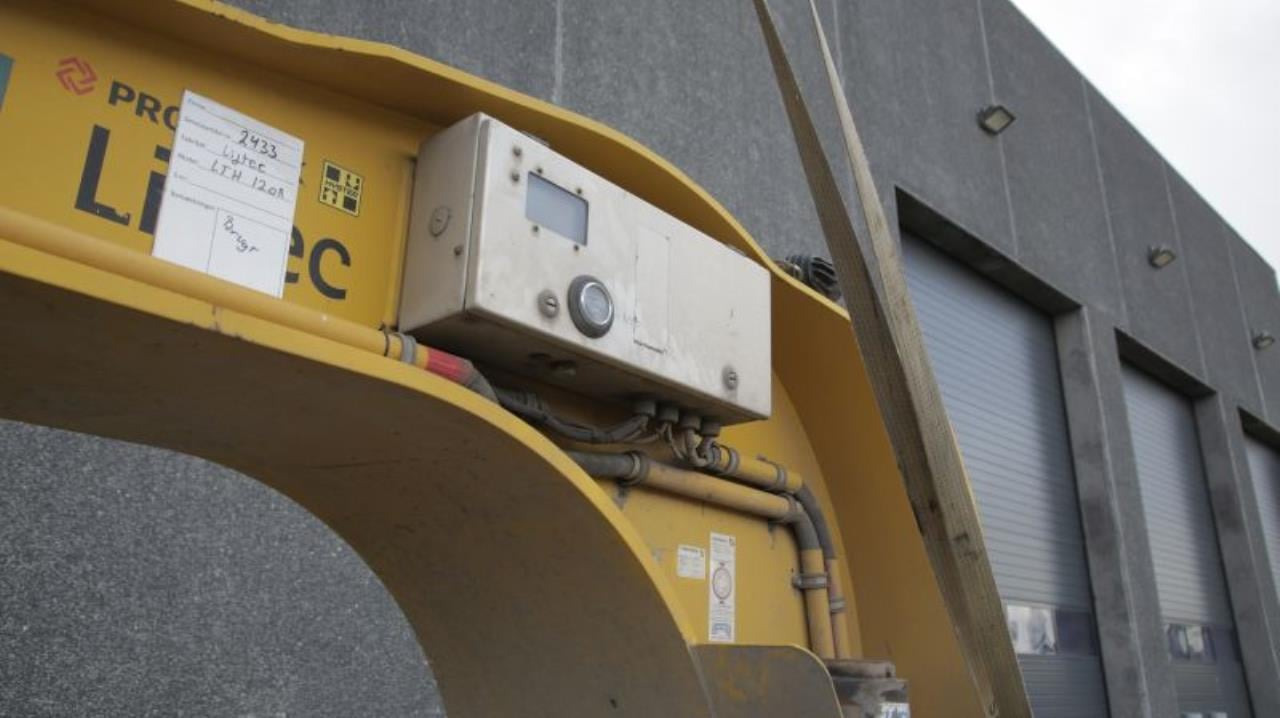 Liftec 120R-12000 - Roll trailer: obrázok 4 Liftec 120R-12000 - Roll trailer: obrázok 4