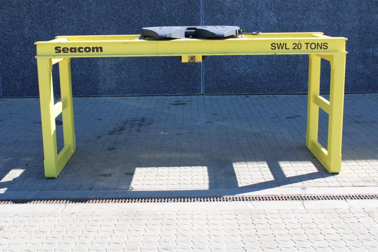 Seacom TRESTLE 20T - Prístavné zariadenie: obrázok 1 Seacom TRESTLE 20T - Prístavné zariadenie: obrázok 1