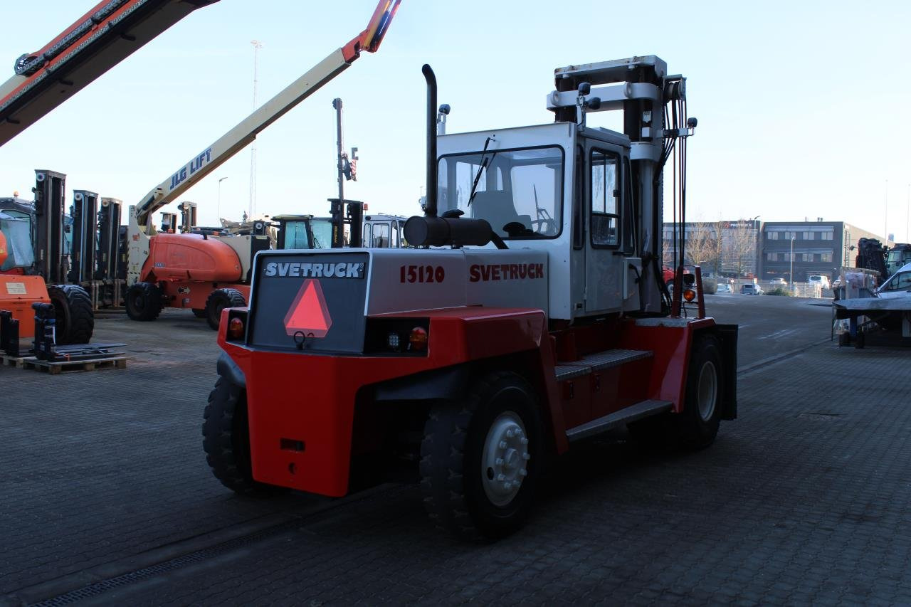 SveTruck 15120-35 - Dieselový vysokozdvižný vozík: obrázok 3 SveTruck 15120-35 - Dieselový vysokozdvižný vozík: obrázok 3