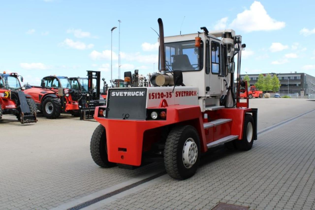 SveTruck 15120-35 - Dieselový vysokozdvižný vozík: obrázok 3 SveTruck 15120-35 - Dieselový vysokozdvižný vozík: obrázok 3