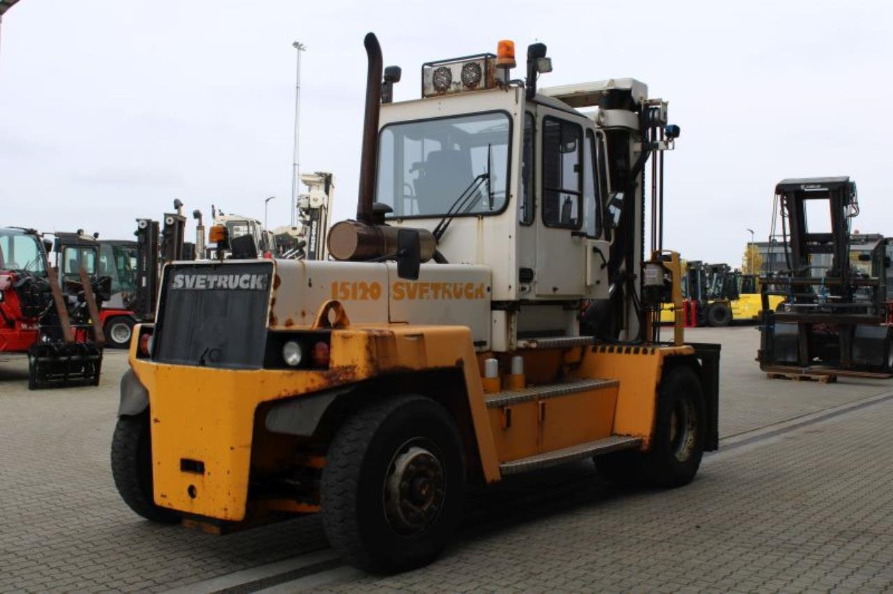 SveTruck 15120-35 - Dieselový vysokozdvižný vozík: obrázok 3 SveTruck 15120-35 - Dieselový vysokozdvižný vozík: obrázok 3
