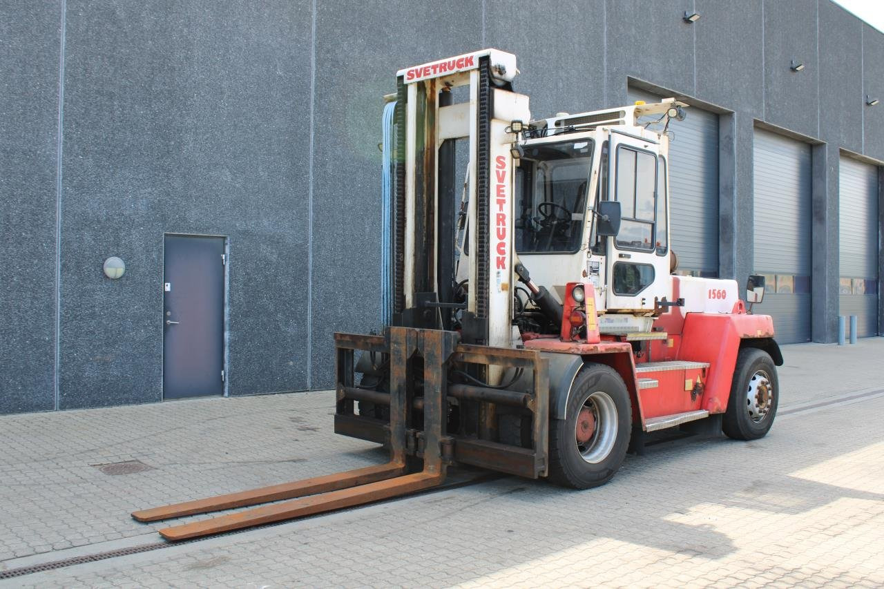 SveTruck 1560 - Dieselový vysokozdvižný vozík: obrázok 2 SveTruck 1560 - Dieselový vysokozdvižný vozík: obrázok 2