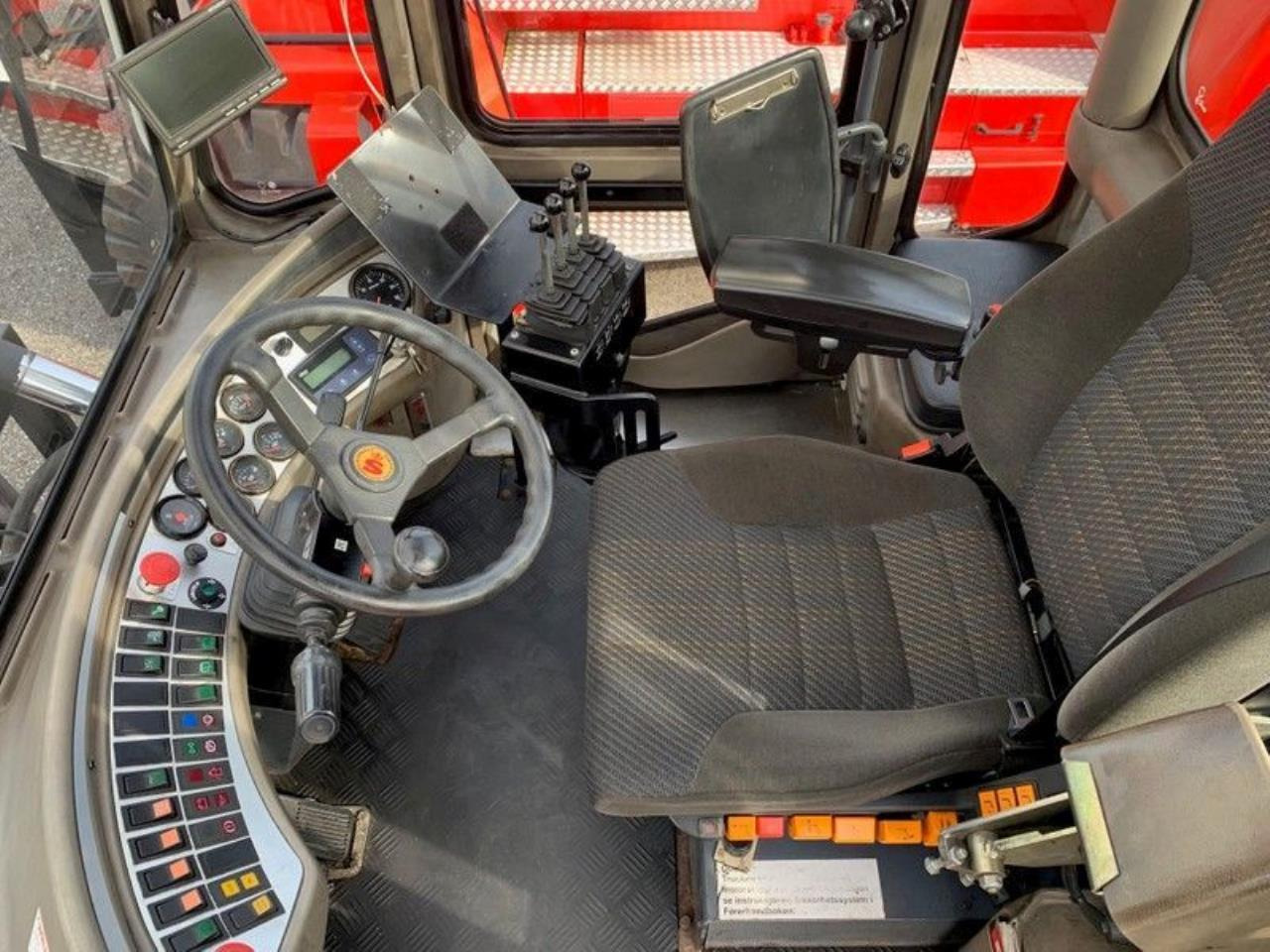 SveTruck 32120-50 - Dieselový vysokozdvižný vozík: obrázok 4 SveTruck 32120-50 - Dieselový vysokozdvižný vozík: obrázok 4