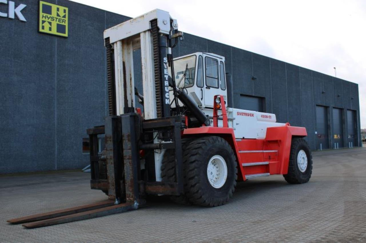 SveTruck 42120-52 - Dieselový vysokozdvižný vozík: obrázok 2 SveTruck 42120-52 - Dieselový vysokozdvižný vozík: obrázok 2