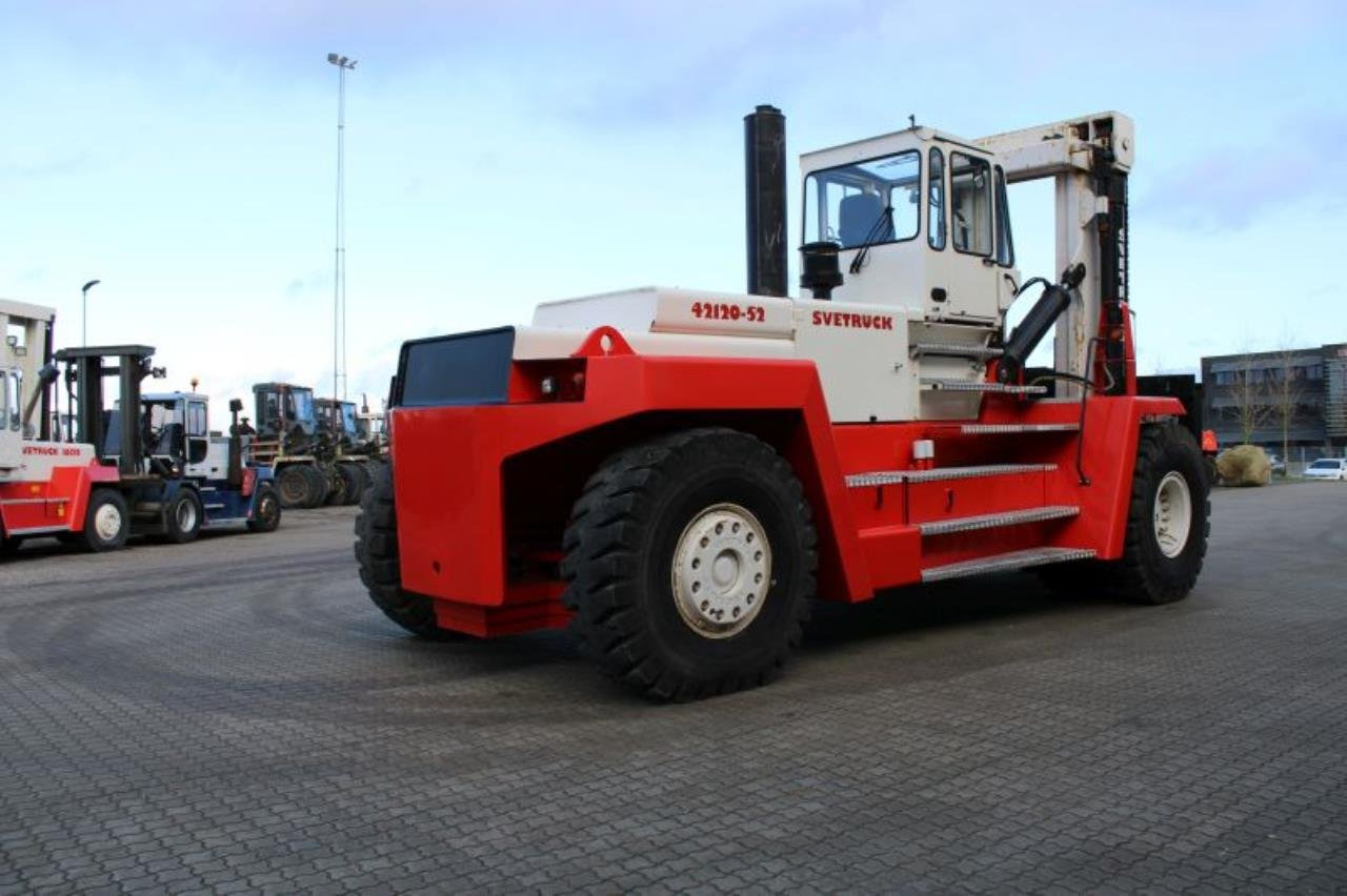 SveTruck 42120-52 - Dieselový vysokozdvižný vozík: obrázok 3 SveTruck 42120-52 - Dieselový vysokozdvižný vozík: obrázok 3