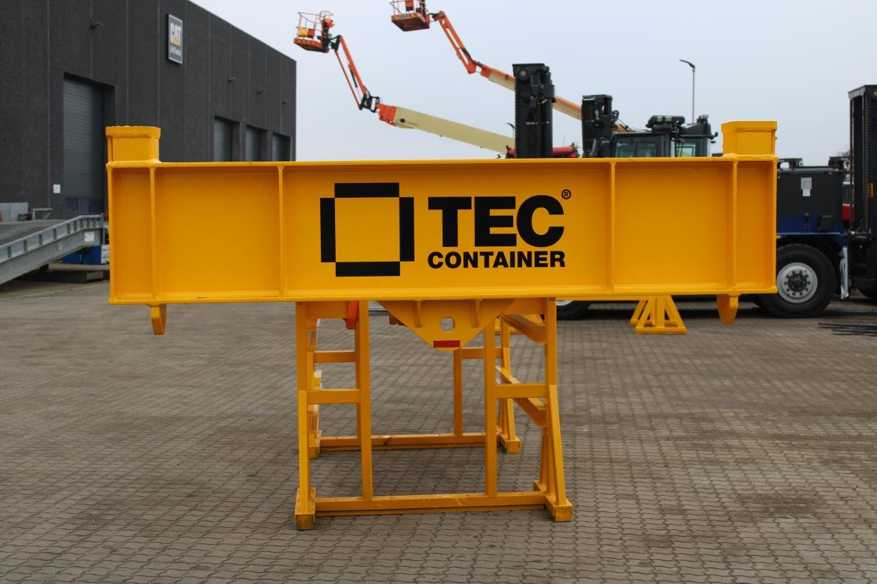Tec Container 20" WITH DOUBLE-HOOK - Prístavné zariadenie: obrázok 4 Tec Container 20" WITH DOUBLE-HOOK - Prístavné zariadenie: obrázok 4