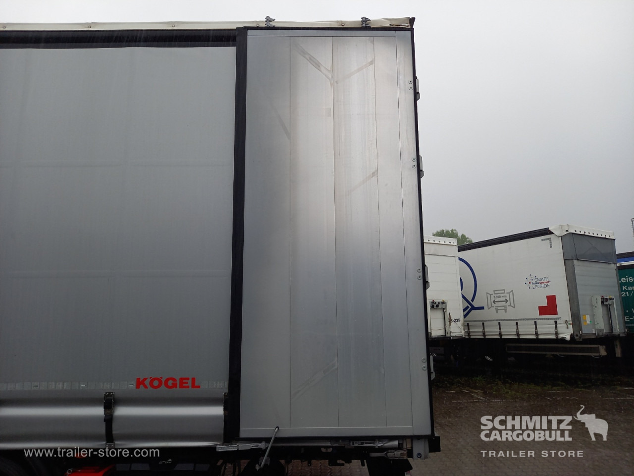 KOEGEL Auflieger Curtainsider Mega - Plachtový náves: obrázok 3 KOEGEL Auflieger Curtainsider Mega - Plachtový náves: obrázok 3