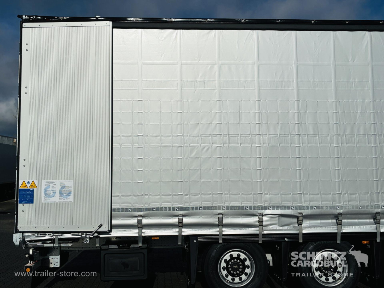 SCHMITZ Auflieger Curtainsider Mega - Plachtový náves: obrázok 4 SCHMITZ Auflieger Curtainsider Mega - Plachtový náves: obrázok 4