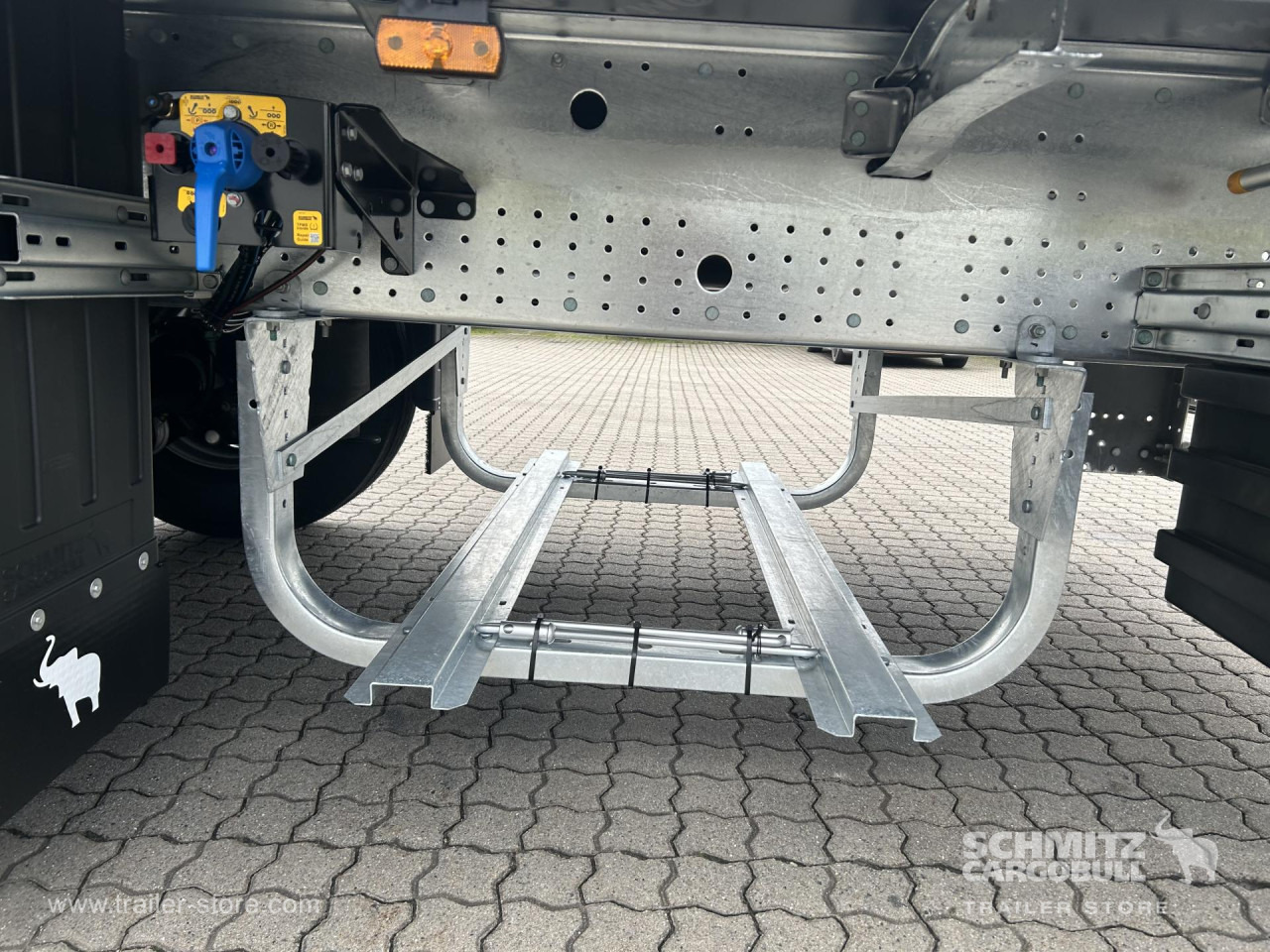 SCHMITZ Auflieger Curtainsider Standard - Plachtový náves: obrázok 3 SCHMITZ Auflieger Curtainsider Standard - Plachtový náves: obrázok 3