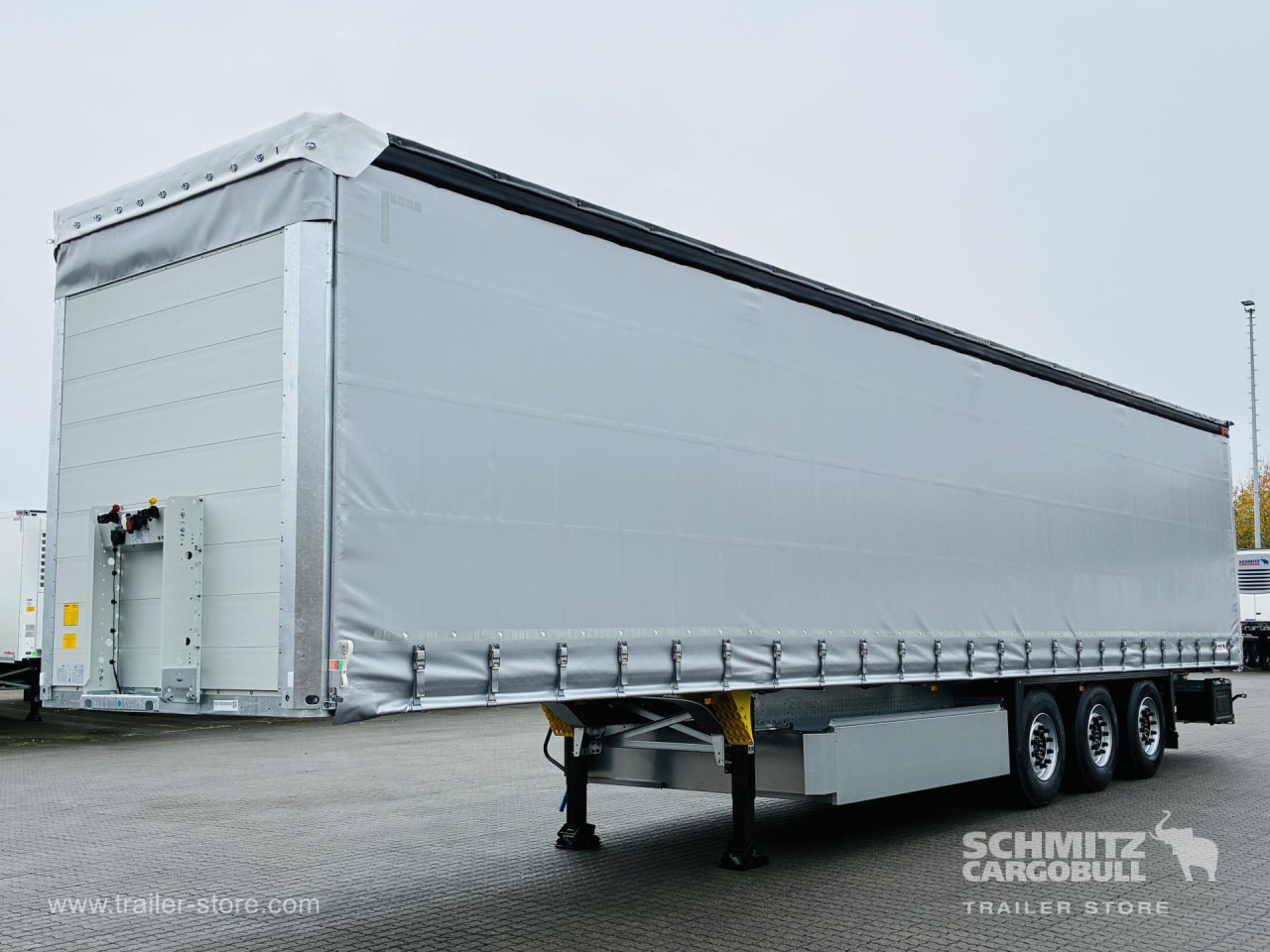 SCHMITZ Auflieger Curtainsider Standard - Plachtový náves: obrázok 1 SCHMITZ Auflieger Curtainsider Standard - Plachtový náves: obrázok 1