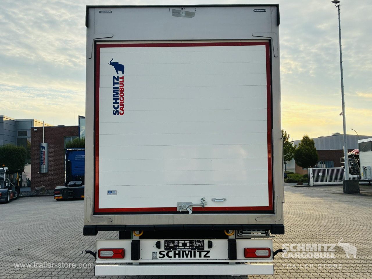 SCHMITZ Auflieger Tiefkühler Standard Double deck - Náves izotermické: obrázok 3 SCHMITZ Auflieger Tiefkühler Standard Double deck - Náves izotermické: obrázok 3