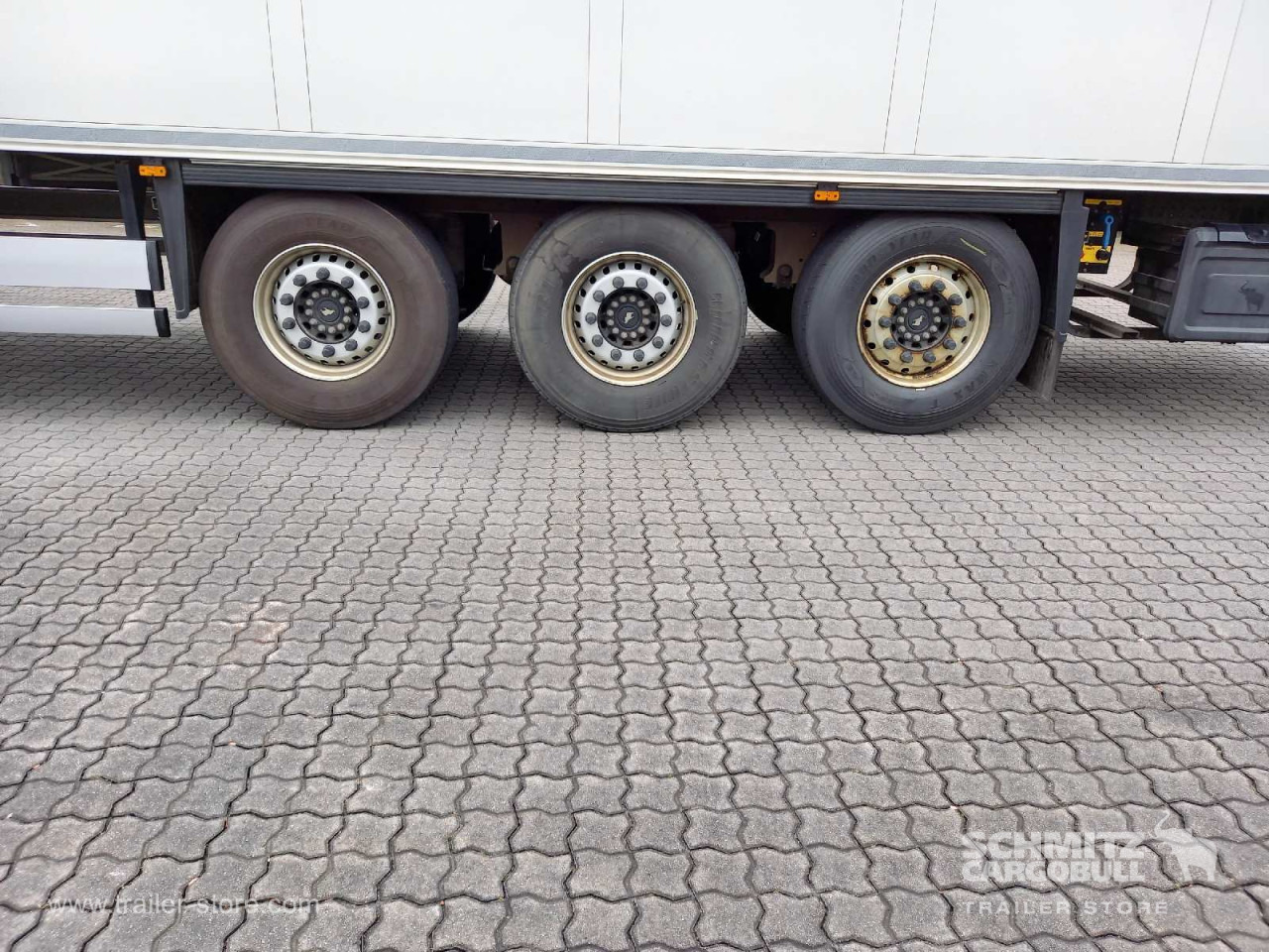 SCHMITZ Auflieger Tiefkühler Standard Double deck - Náves izotermické: obrázok 2 SCHMITZ Auflieger Tiefkühler Standard Double deck - Náves izotermické: obrázok 2
