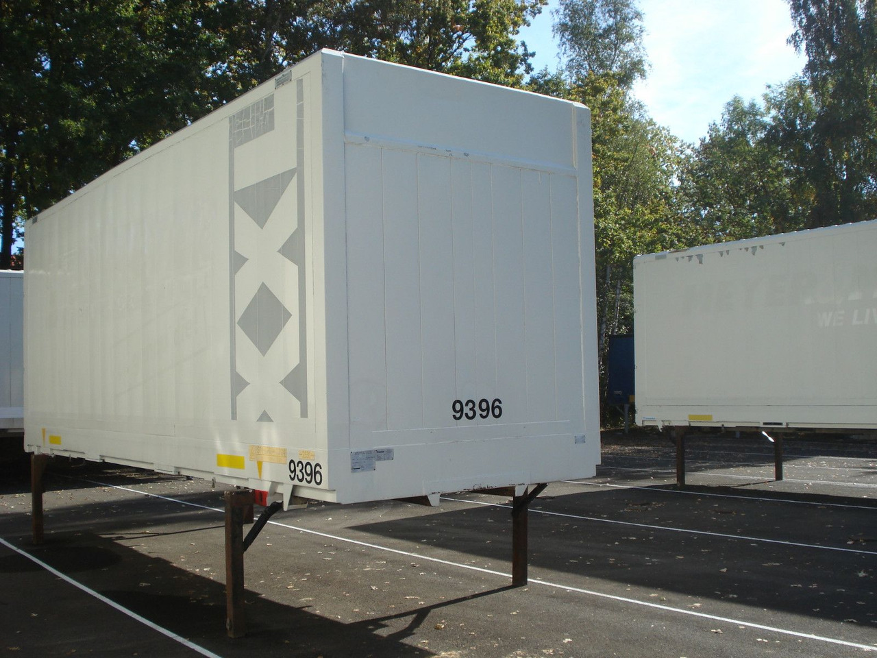 Krone WK 7,7 STG Kleider Textil Jumbo C 7,82 - Príves skriňové: obrázok 1 Krone WK 7,7 STG Kleider Textil Jumbo C 7,82 - Príves skriňové: obrázok 1