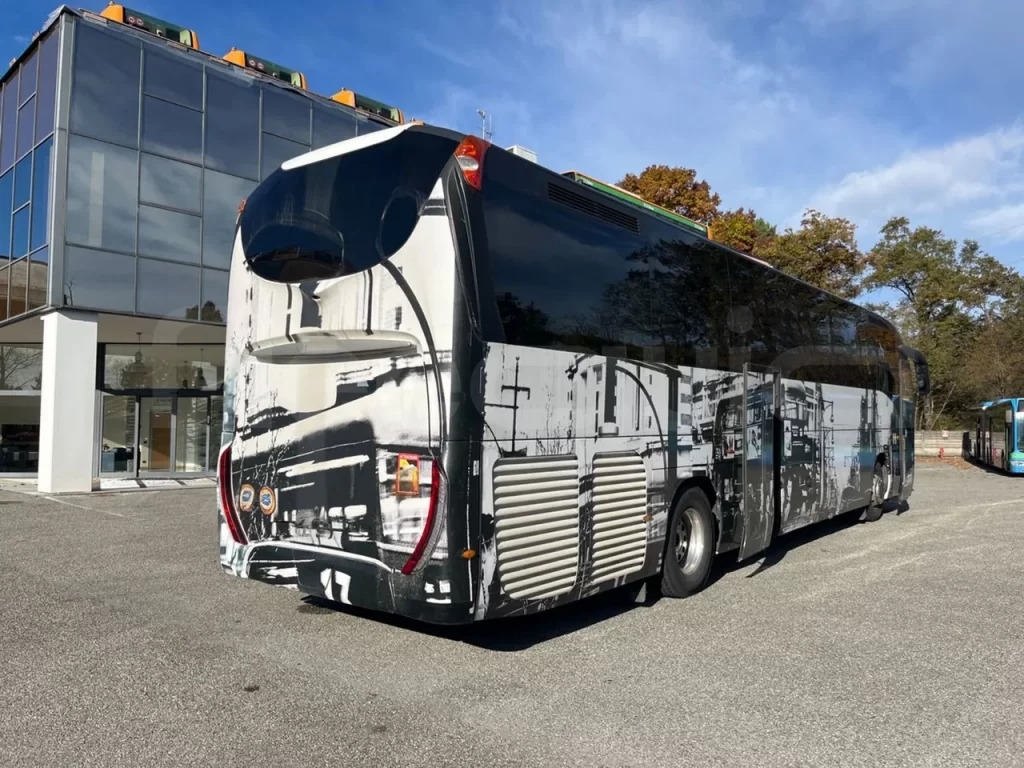 N.1 IVECO MAGELYS – Anno 2016 - Autokar: obrázok 4 N.1 IVECO MAGELYS – Anno 2016 - Autokar: obrázok 4