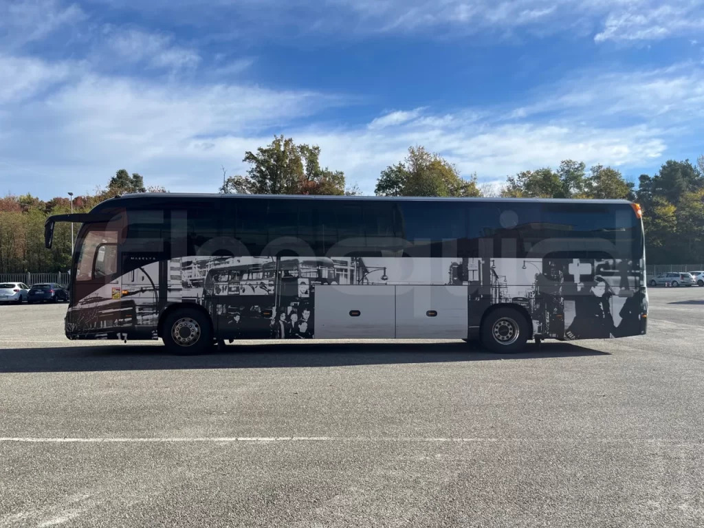 N.1 IVECO MAGELYS – Anno 2016 - Autokar: obrázok 1 N.1 IVECO MAGELYS – Anno 2016 - Autokar: obrázok 1