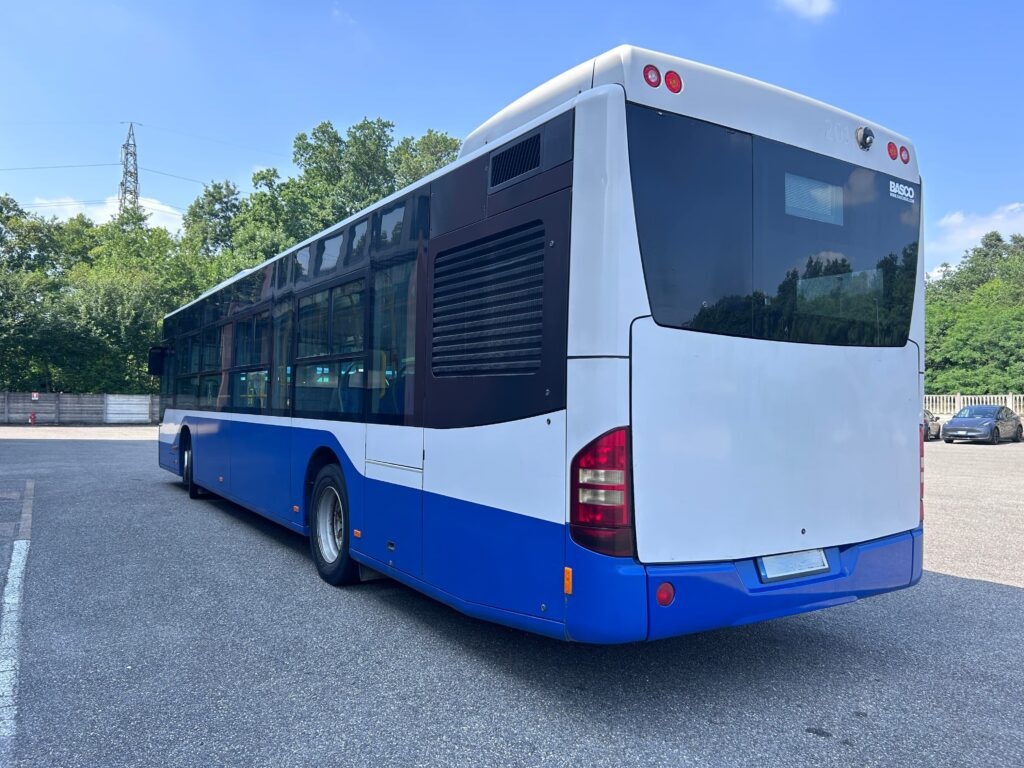 N.1 MERCEDES BENZ CONECTO 12MT – Anno 2016 - Mestský autobus: obrázok 4 N.1 MERCEDES BENZ CONECTO 12MT – Anno 2016 - Mestský autobus: obrázok 4