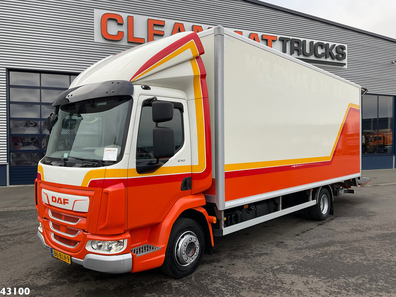 DAF FA LF 210 Euro 6 with DHollandia taillift - Skříňový nákladní auto: obrázok 1 DAF FA LF 210 Euro 6 with DHollandia taillift - Skříňový nákladní auto: obrázok 1