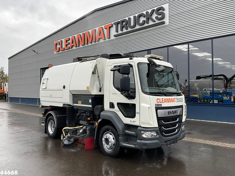 DAF FA LF 230 Euro 6 Johnston VT652 Just 87.278 km! - Zametacie vozidlo: obrázok 2 DAF FA LF 230 Euro 6 Johnston VT652 Just 87.278 km! - Zametacie vozidlo: obrázok 2
