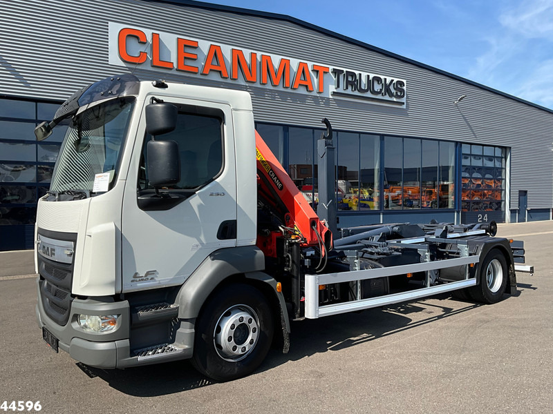 DAF FA LF 250 Euro 6 Palfinger 6,5 Tonmeter laadkraan - Hákový nosič kontajnerov, Auto s hydraulickou rukou: obrázok 2 DAF FA LF 250 Euro 6 Palfinger 6,5 Tonmeter laadkraan - Hákový nosič kontajnerov, Auto s hydraulickou rukou: obrázok 2
