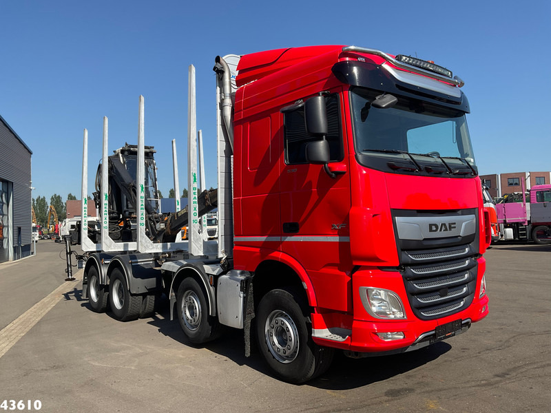 DAF FAD XF 530 8x4 Holzkran - Auto s hydraulickou rukou: obrázok 4 DAF FAD XF 530 8x4 Holzkran - Auto s hydraulickou rukou: obrázok 4