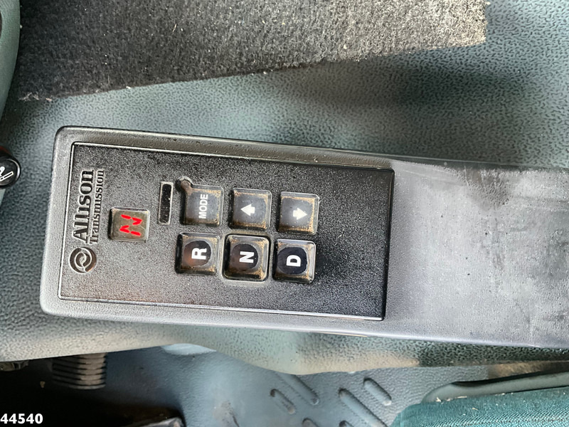 Leasing DAF FAG 75 CF 250 Euro 3 Geesink 20m³ DAF FAG 75 CF 250 Euro 3 Geesink 20m³: obrázok 13 Leasing DAF FAG 75 CF 250 Euro 3 Geesink 20m³ DAF FAG 75 CF 250 Euro 3 Geesink 20m³: obrázok 13