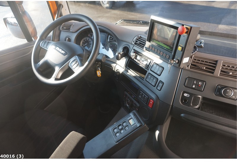 Auto na odvoz odpadu DAF FAG CF 300: obrázok 7