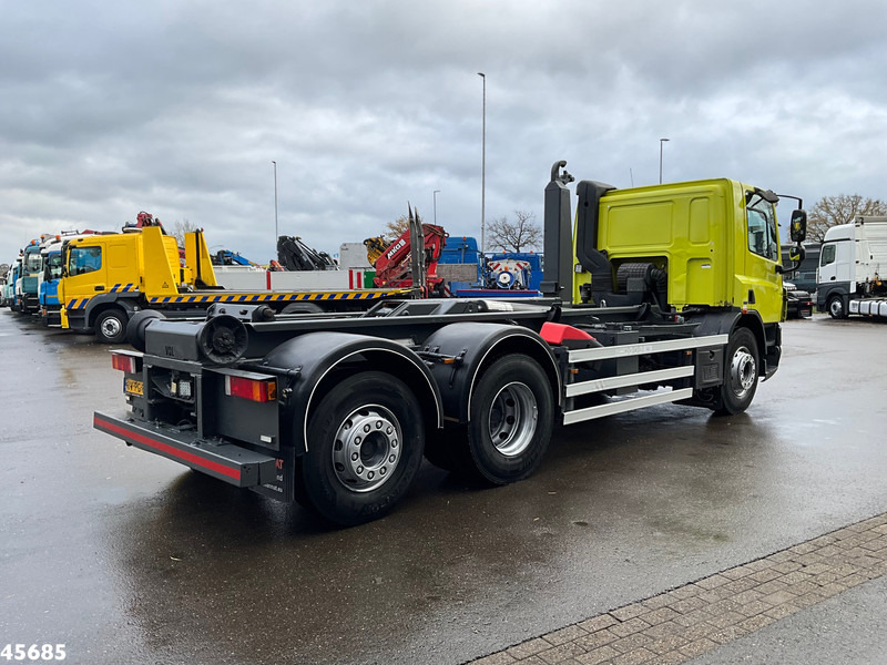 DAF FAN 75 CF 310 VDL 21 Ton haakarmsysteem - Hákový nosič kontajnerov: obrázok 5 DAF FAN 75 CF 310 VDL 21 Ton haakarmsysteem - Hákový nosič kontajnerov: obrázok 5
