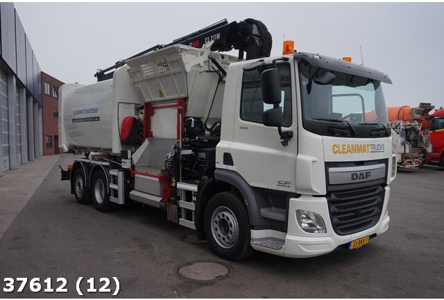 DAF FAN CF 330 Welvaarts weegsysteem 21 ton/meter laadkraan - Auto na odvoz odpadu: obrázok 4 DAF FAN CF 330 Welvaarts weegsysteem 21 ton/meter laadkraan - Auto na odvoz odpadu: obrázok 4