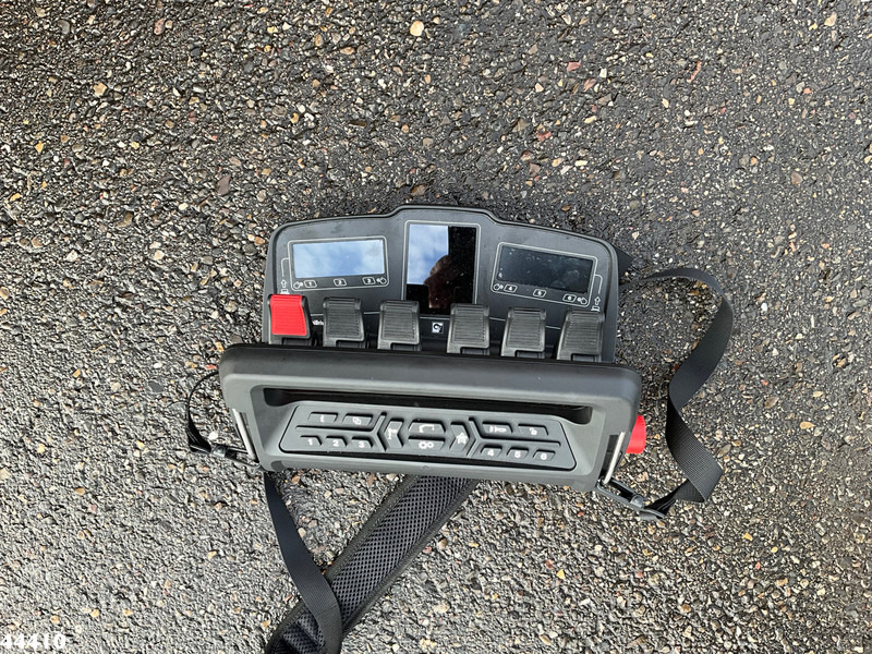 Auto na odvoz odpadu DAF FAN XD 340 Euro 6 Hiab 23 Tonmeter laadkraan: obrázok 11 Auto na odvoz odpadu DAF FAN XD 340 Euro 6 Hiab 23 Tonmeter laadkraan: obrázok 11