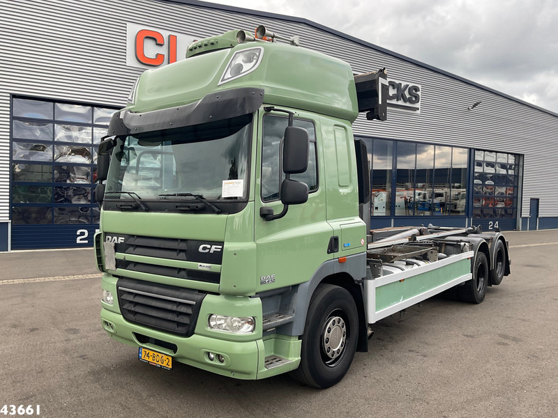 DAF FAS 85 CF 410 VDL 21 Ton haakarmsysteem - Hákový nosič kontajnerov: obrázok 2 DAF FAS 85 CF 410 VDL 21 Ton haakarmsysteem - Hákový nosič kontajnerov: obrázok 2