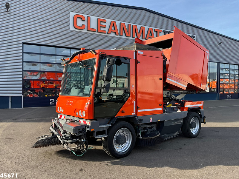 Dulevo 5020 Euro 6 with 3-rd brush - Zametacie vozidlo: obrázok 4 Dulevo 5020 Euro 6 with 3-rd brush - Zametacie vozidlo: obrázok 4