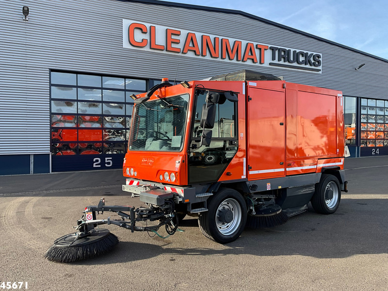 Dulevo 5020 Euro 6 with 3-rd brush - Zametacie vozidlo: obrázok 2 Dulevo 5020 Euro 6 with 3-rd brush - Zametacie vozidlo: obrázok 2