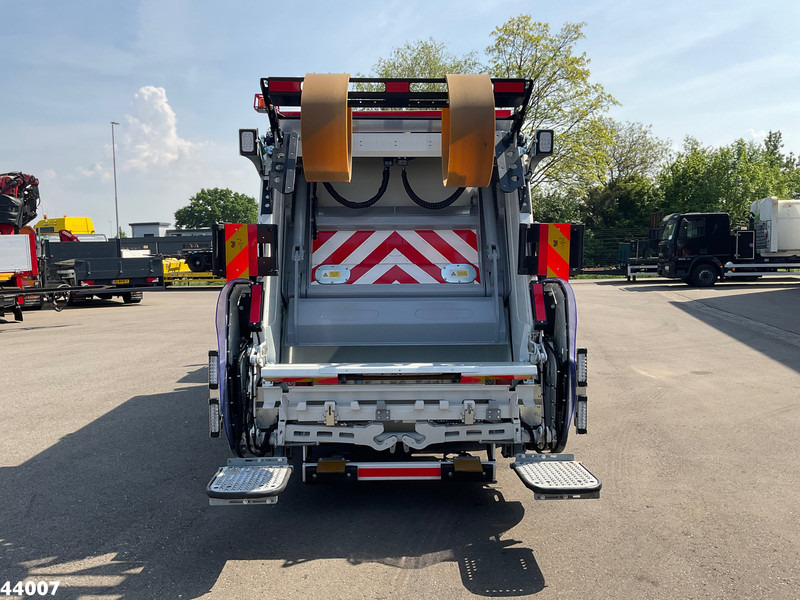 FUSO Canter Terberg RosRoca 7m³ - Auto na odvoz odpadu: obrázok 4 FUSO Canter Terberg RosRoca 7m³ - Auto na odvoz odpadu: obrázok 4