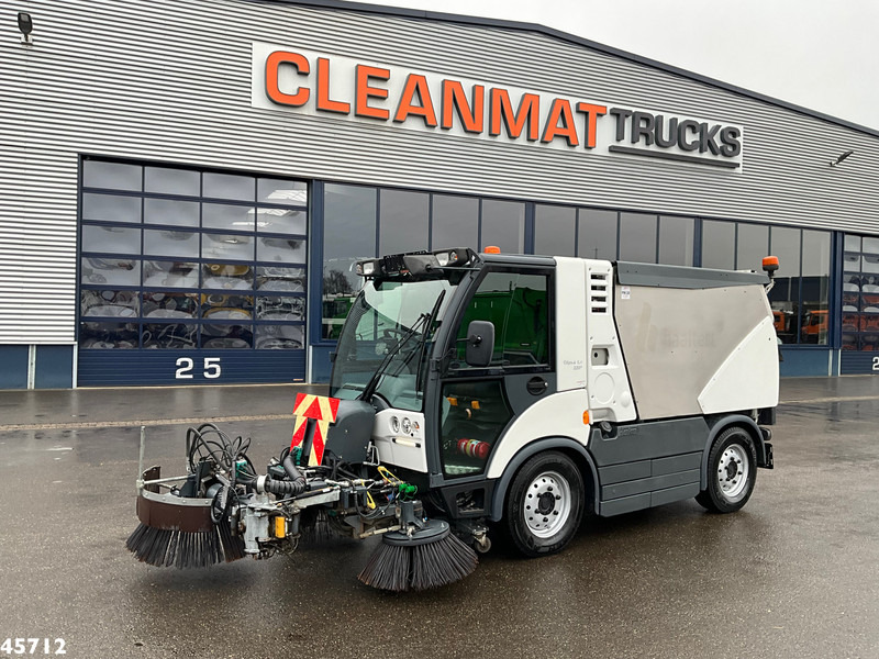 Hako CityMaster 2200 Euro 6 Just 19.762 km! - Zametacie vozidlo: obrázok 3 Hako CityMaster 2200 Euro 6 Just 19.762 km! - Zametacie vozidlo: obrázok 3