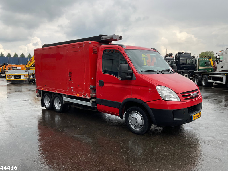 Iveco Daily 40C18 + Veldhuizen oplegger ROM Hogedrukinstallatie - Fekálne vozidlo: obrázok 3 Iveco Daily 40C18 + Veldhuizen oplegger ROM Hogedrukinstallatie - Fekálne vozidlo: obrázok 3