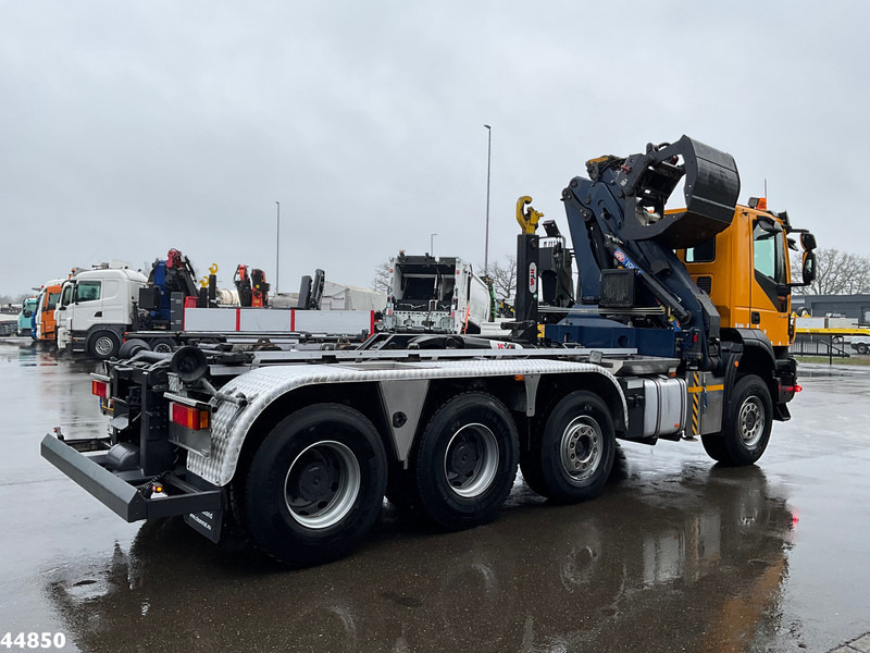 Iveco Trakker AD380T41W 8x6 Euro 6 HMF 19 Tonmeter Z-kraan - Hákový nosič kontajnerov, Auto s hydraulickou rukou: obrázok 4 Iveco Trakker AD380T41W 8x6 Euro 6 HMF 19 Tonmeter Z-kraan - Hákový nosič kontajnerov, Auto s hydraulickou rukou: obrázok 4