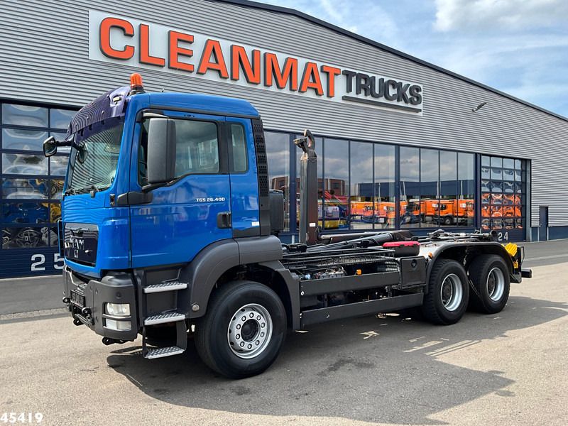 MAN TGS 26.400 6x4 Manual Full Steel Just 327.817 km! - Hákový nosič kontajnerov: obrázok 2 MAN TGS 26.400 6x4 Manual Full Steel Just 327.817 km! - Hákový nosič kontajnerov: obrázok 2