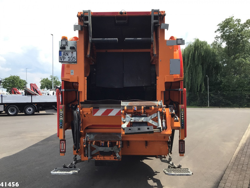 MAN TGS 28.320 Geesink 22m³ - Auto na odvoz odpadu: obrázok 3 MAN TGS 28.320 Geesink 22m³ - Auto na odvoz odpadu: obrázok 3