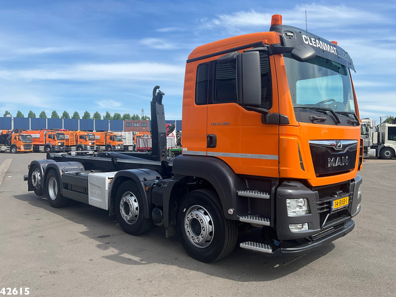 MAN TGS 35.360 8x2 Euro 6 VDL 30 Ton haakarmsysteem - Hákový nosič kontajnerov: obrázok 5 MAN TGS 35.360 8x2 Euro 6 VDL 30 Ton haakarmsysteem - Hákový nosič kontajnerov: obrázok 5