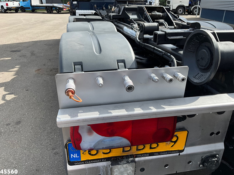 Hákový nosič kontajnerov, Auto s hydraulickou rukou MAN TGS 35.440 8x4 HMF 16 Tonmeter Z-kraan: obrázok 13 Hákový nosič kontajnerov, Auto s hydraulickou rukou MAN TGS 35.440 8x4 HMF 16 Tonmeter Z-kraan: obrázok 13