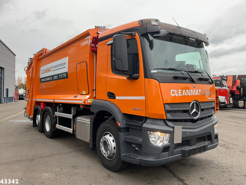 Mercedes-Benz Actros 2533 Terberg RosRoca 21m³ - Auto na odvoz odpadu: obrázok 3 Mercedes-Benz Actros 2533 Terberg RosRoca 21m³ - Auto na odvoz odpadu: obrázok 3