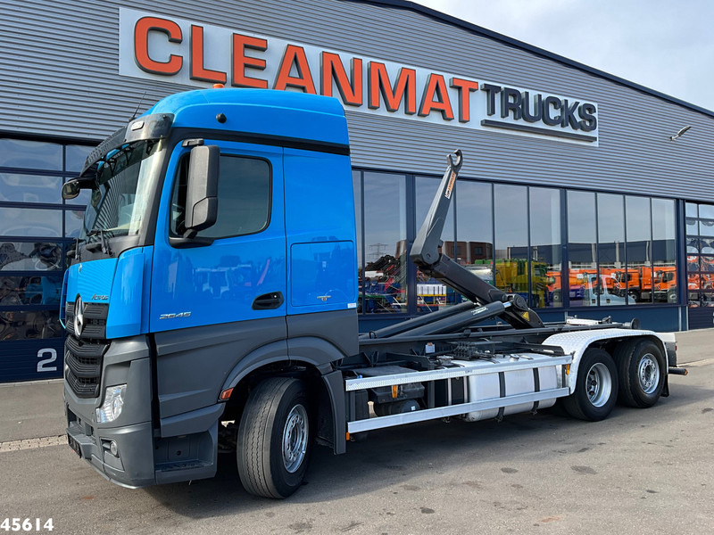 Mercedes-Benz Actros 2545 Euro 6 AJK 25 Tonmeter haakarmsysteem - Hákový nosič kontajnerov: obrázok 1 Mercedes-Benz Actros 2545 Euro 6 AJK 25 Tonmeter haakarmsysteem - Hákový nosič kontajnerov: obrázok 1