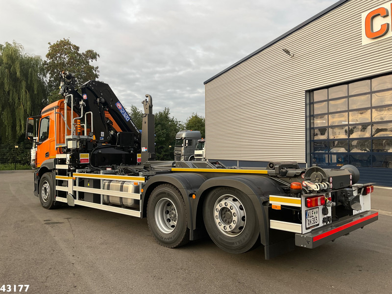 Mercedes-Benz Actros 2643 Euro 6 HMF 23 Tonmeter laadkraan - Hákový nosič kontajnerov, Auto s hydraulickou rukou: obrázok 4 Mercedes-Benz Actros 2643 Euro 6 HMF 23 Tonmeter laadkraan - Hákový nosič kontajnerov, Auto s hydraulickou rukou: obrázok 4