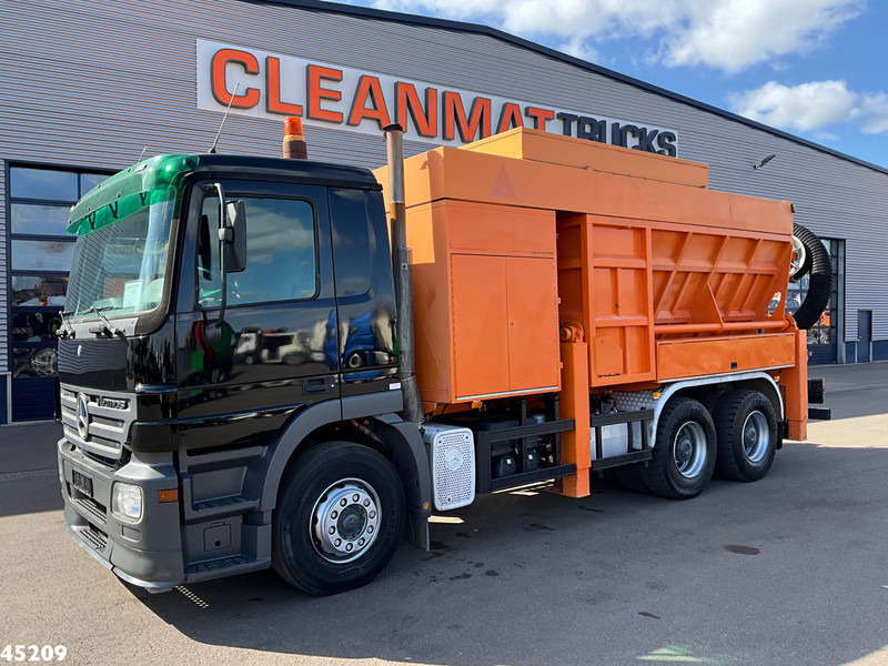 Mercedes-Benz Actros 3336 6x4 RSP Saugbagger 7m³ - Fekálne vozidlo: obrázok 2 Mercedes-Benz Actros 3336 6x4 RSP Saugbagger 7m³ - Fekálne vozidlo: obrázok 2