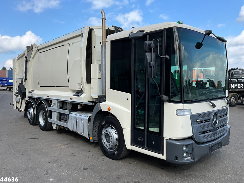 Mercedes-Benz Econic 2630 Euro 6 Norba MF 300 18m³ 2 compartimenten - Auto na odvoz odpadu: obrázok 4 Mercedes-Benz Econic 2630 Euro 6 Norba MF 300 18m³ 2 compartimenten - Auto na odvoz odpadu: obrázok 4