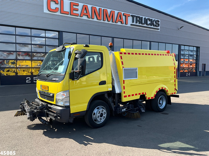 Mitsubishi Canter 7C15 Brock sweeper Just 94.095 km! - Zametacie vozidlo: obrázok 2 Mitsubishi Canter 7C15 Brock sweeper Just 94.095 km! - Zametacie vozidlo: obrázok 2