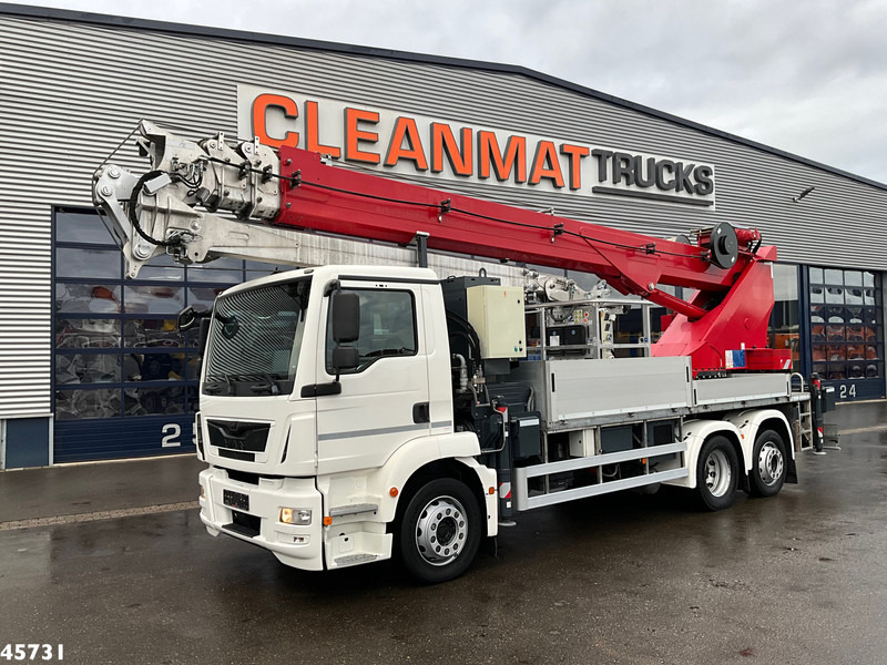 MAN TGM 26.320 Euro 6 Bocker hoogwerker met Jib 46 meter Just 33.833 km! - Nákladné auto: obrázok 3 MAN TGM 26.320 Euro 6 Bocker hoogwerker met Jib 46 meter Just 33.833 km! - Nákladné auto: obrázok 3