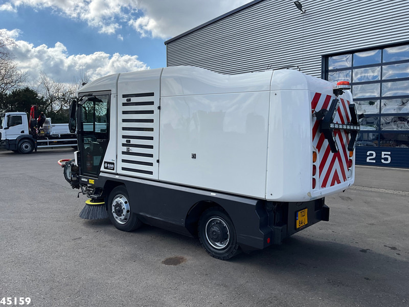 Ravo 540 CD Euro 6 with 3-rd brush - Zametacie vozidlo: obrázok 5 Ravo 540 CD Euro 6 with 3-rd brush - Zametacie vozidlo: obrázok 5