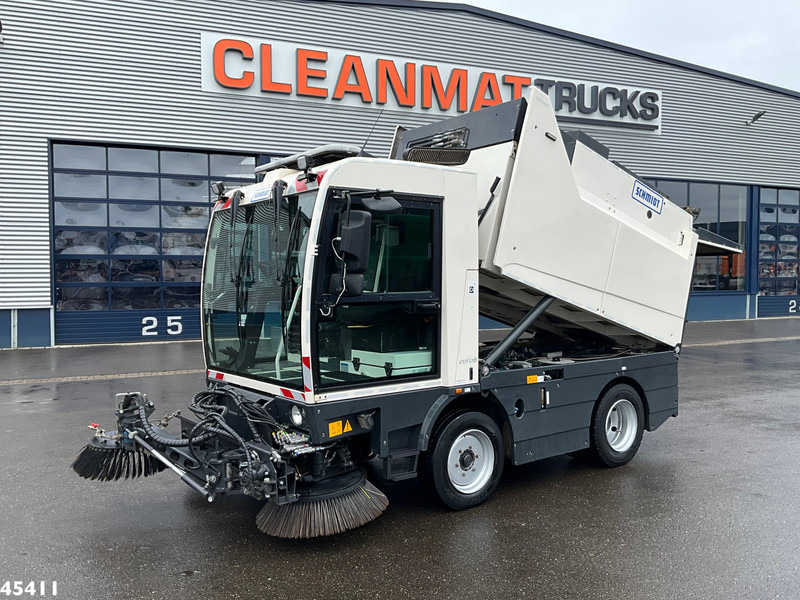 Schmidt Cleango 500 Compact Euro 6 with 3-rd brush - Zametacie vozidlo: obrázok 1 Schmidt Cleango 500 Compact Euro 6 with 3-rd brush - Zametacie vozidlo: obrázok 1
