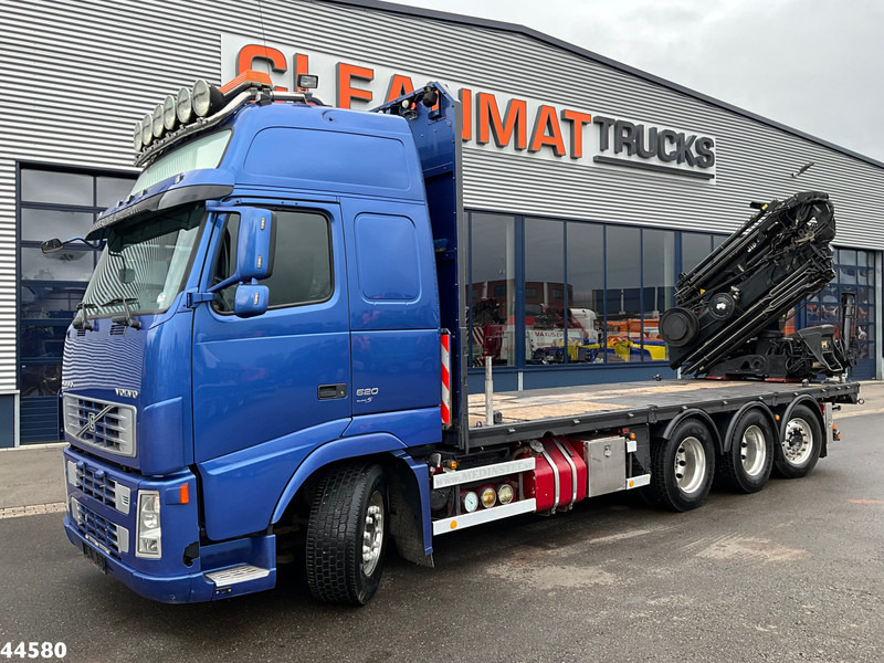 Volvo FH 520 8x4 Euro 5 Hiab 24 Tonmeter laadkraan + Fly-jib - Auto s hydraulickou rukou: obrázok 2 Volvo FH 520 8x4 Euro 5 Hiab 24 Tonmeter laadkraan + Fly-jib - Auto s hydraulickou rukou: obrázok 2